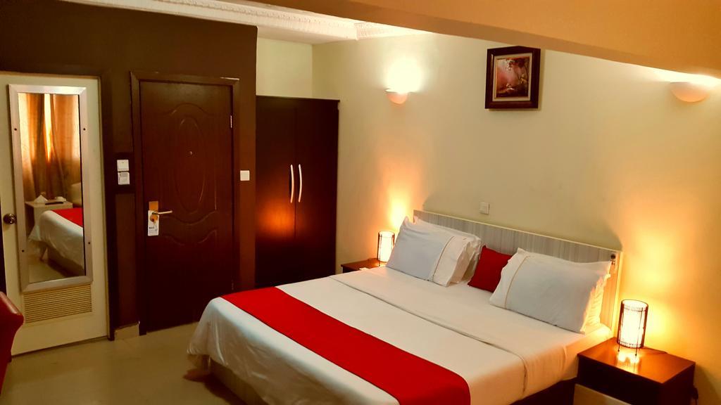 Casalinda Hotel & Gallery Resort Mobushipe المظهر الخارجي الصورة