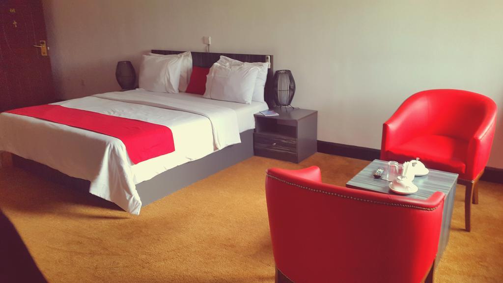 Casalinda Hotel & Gallery Resort Mobushipe المظهر الخارجي الصورة