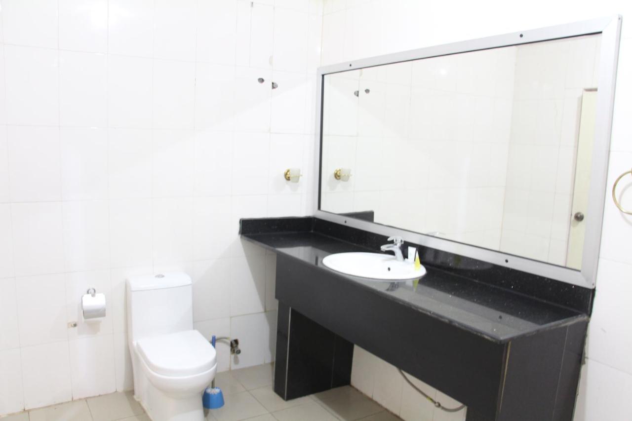 Casalinda Hotel & Gallery Resort Mobushipe المظهر الخارجي الصورة